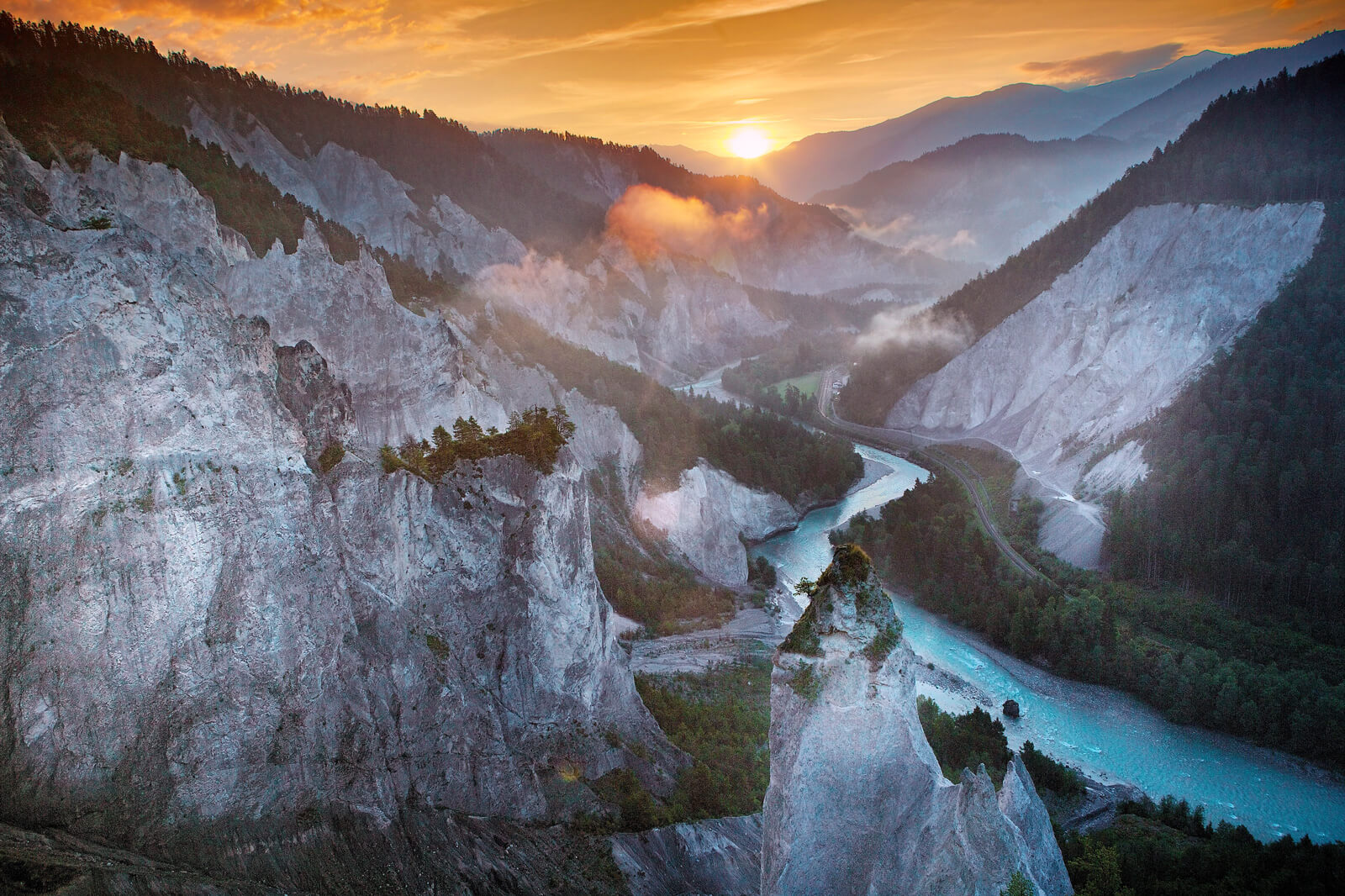 Rhine Gorge - Copyright Danuser