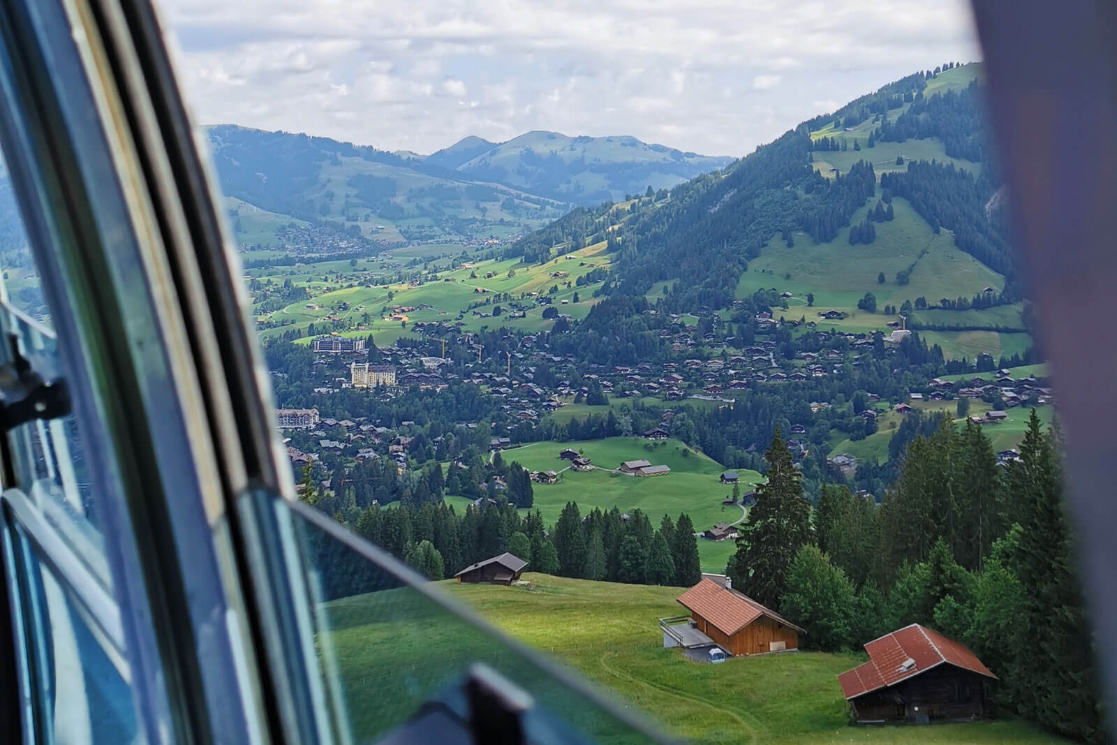 Outdoor Yoga at Gstaad Wispile