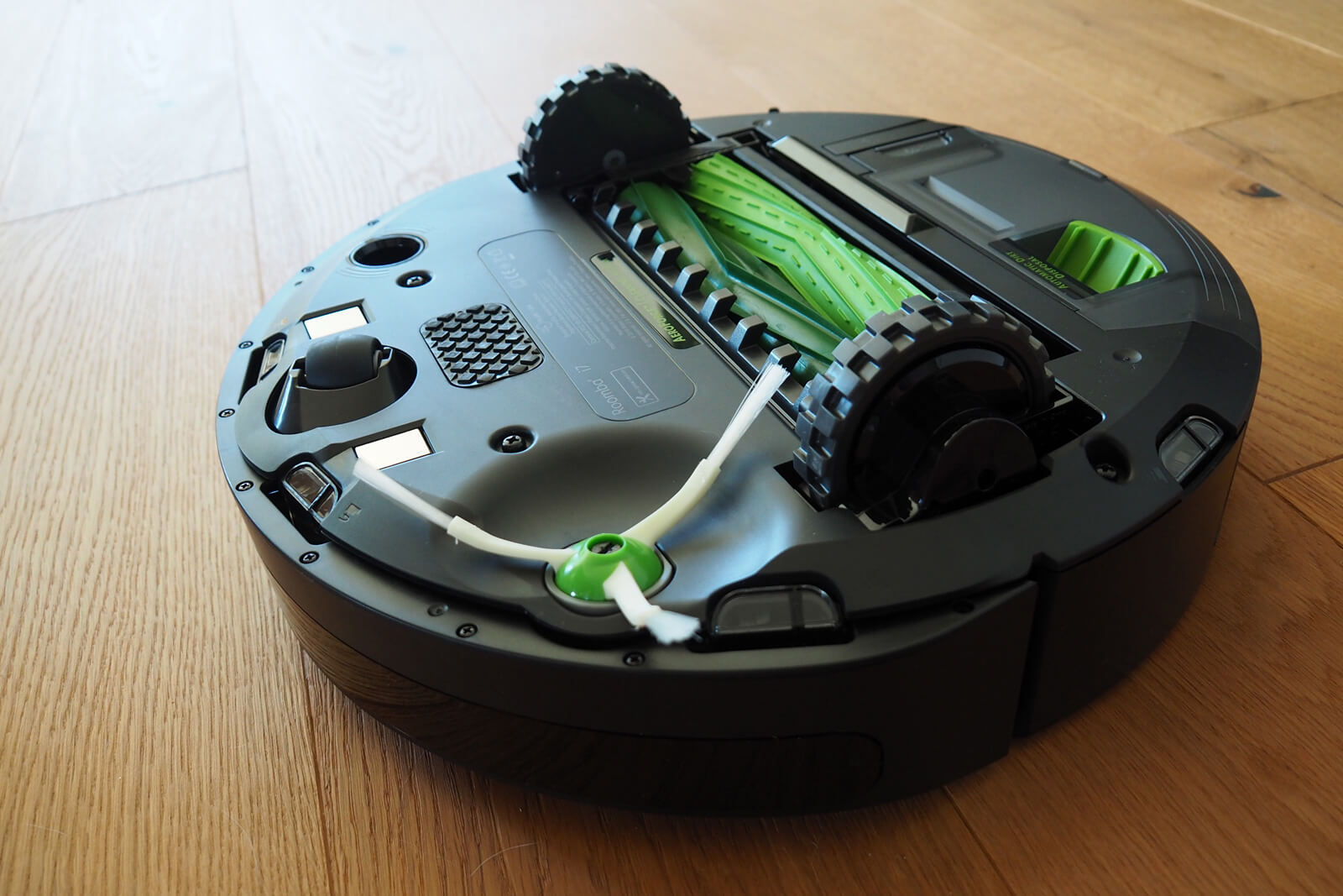 iRobot Roomba i7plus Robotic Vacuum Review