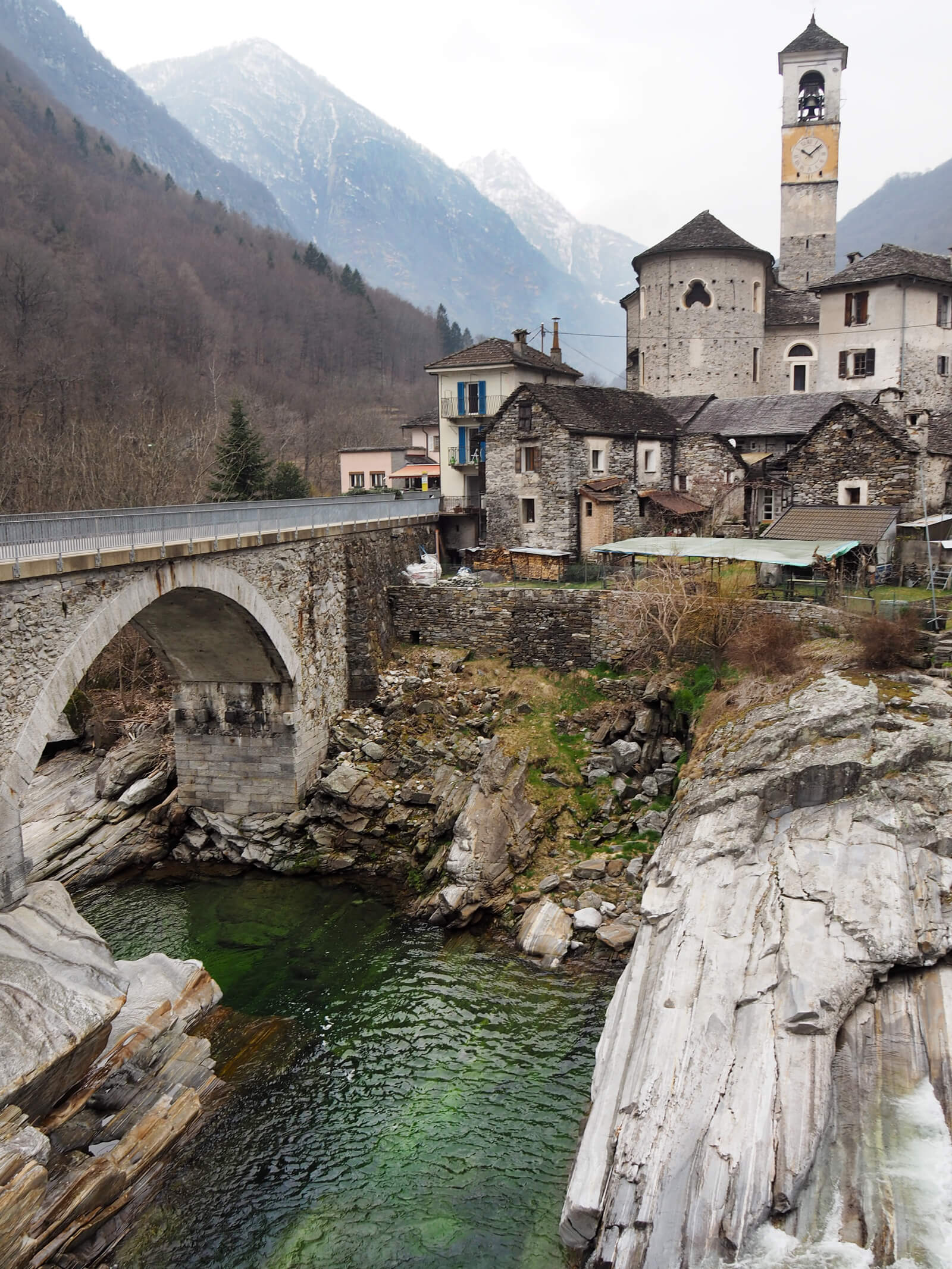 Lavertezzo in Valle Verzasca, Ticino