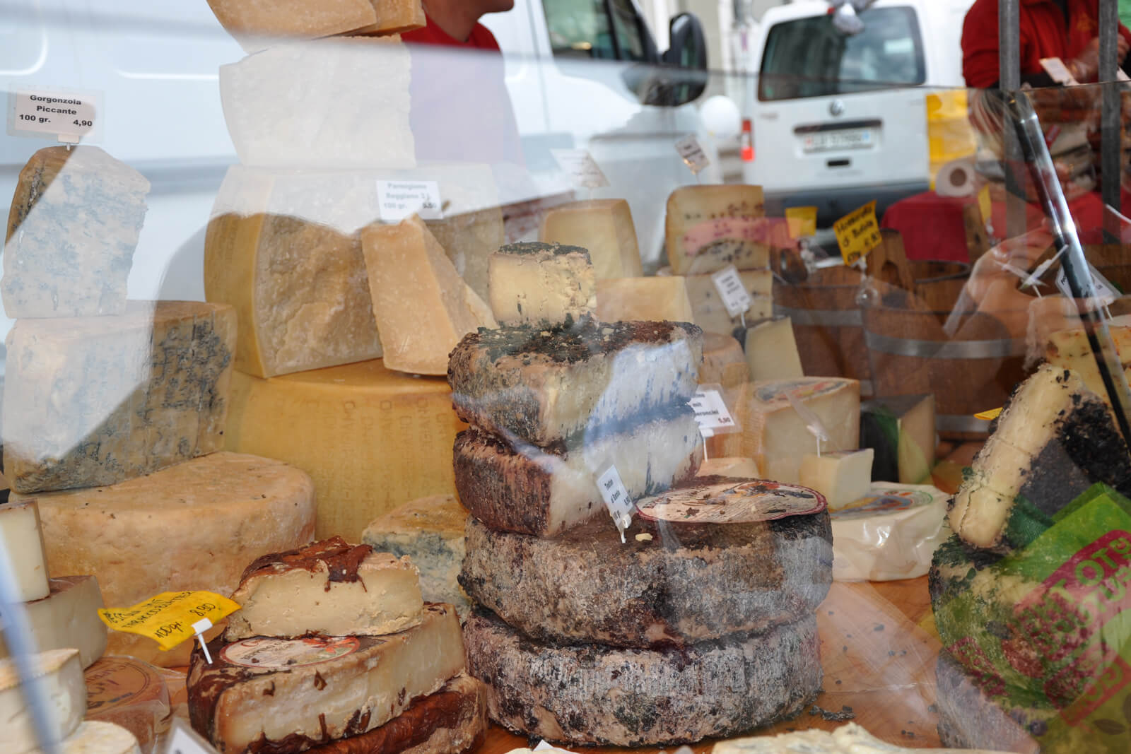 Luzern Cheese Market