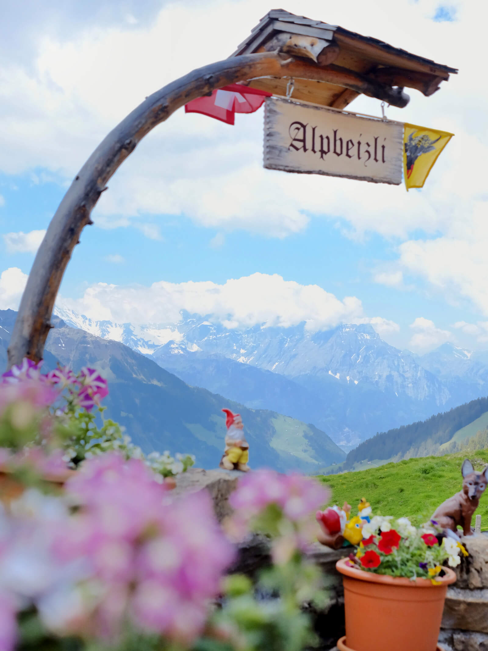 Ferien im Baudenkmal - Historic Vacation Homes in Switzerland