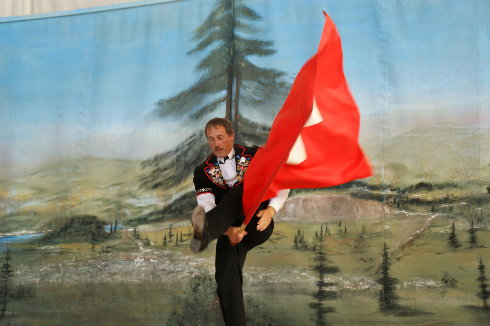 Flag Tossing - Fahnenschwingen - Switzerland