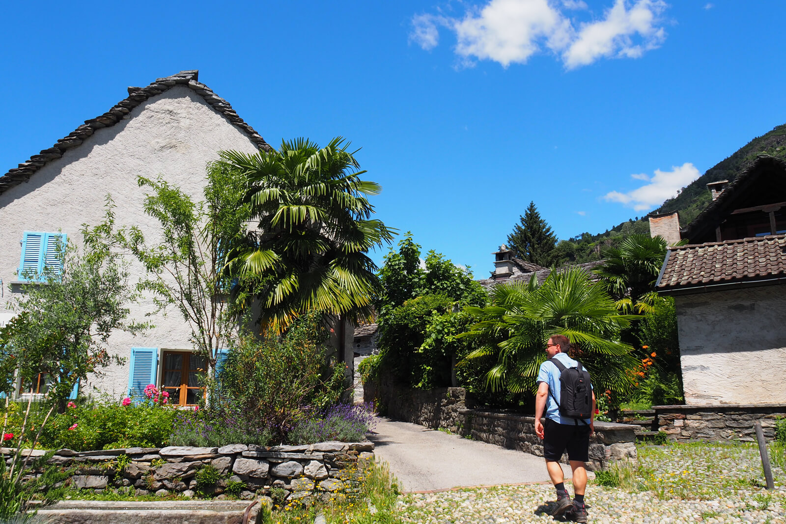 Maggia Valley - Hike to Maggia Waterfall