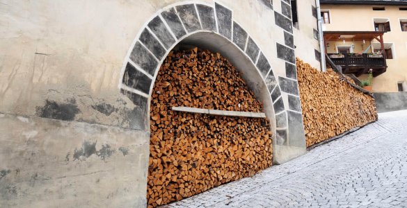 Swiss Way of Stacking Firewood