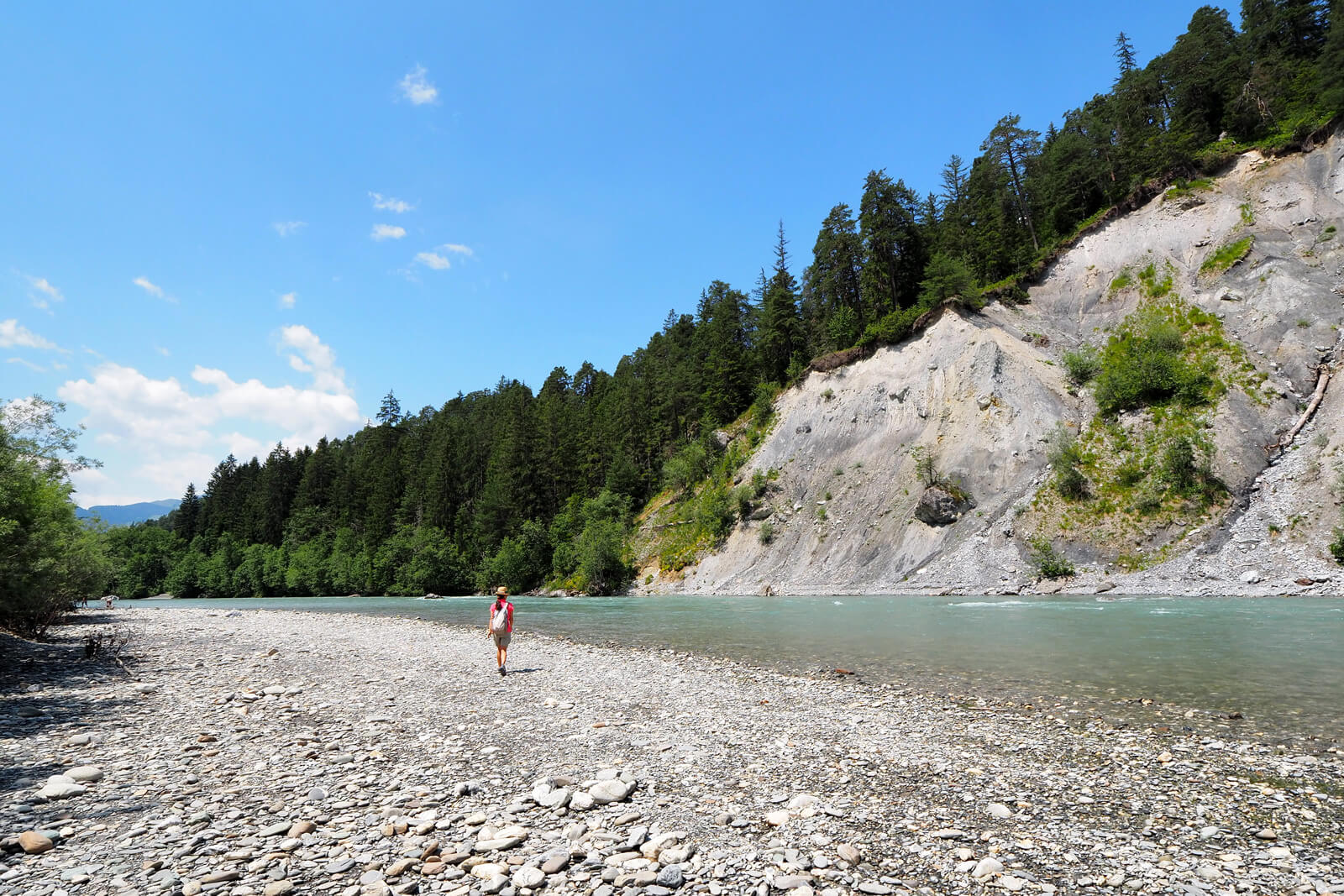 Valendas Rhine River Hike (Vorderrhein)