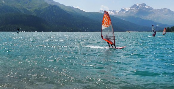 Windsurfing Class on Lake Silvaplana - Silvaplana Windsurfcenter