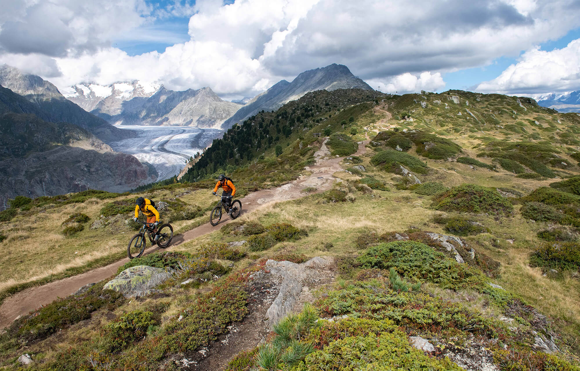 Stoneman Glaciara Mountain Bike Tour in Aletsch Arena