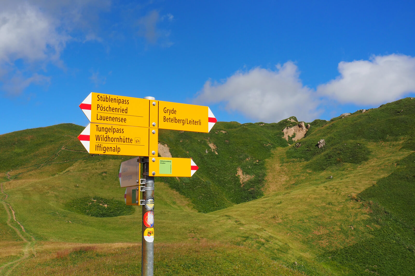 Panoramic Hike to Iffigenalp in Lenk-Simmental