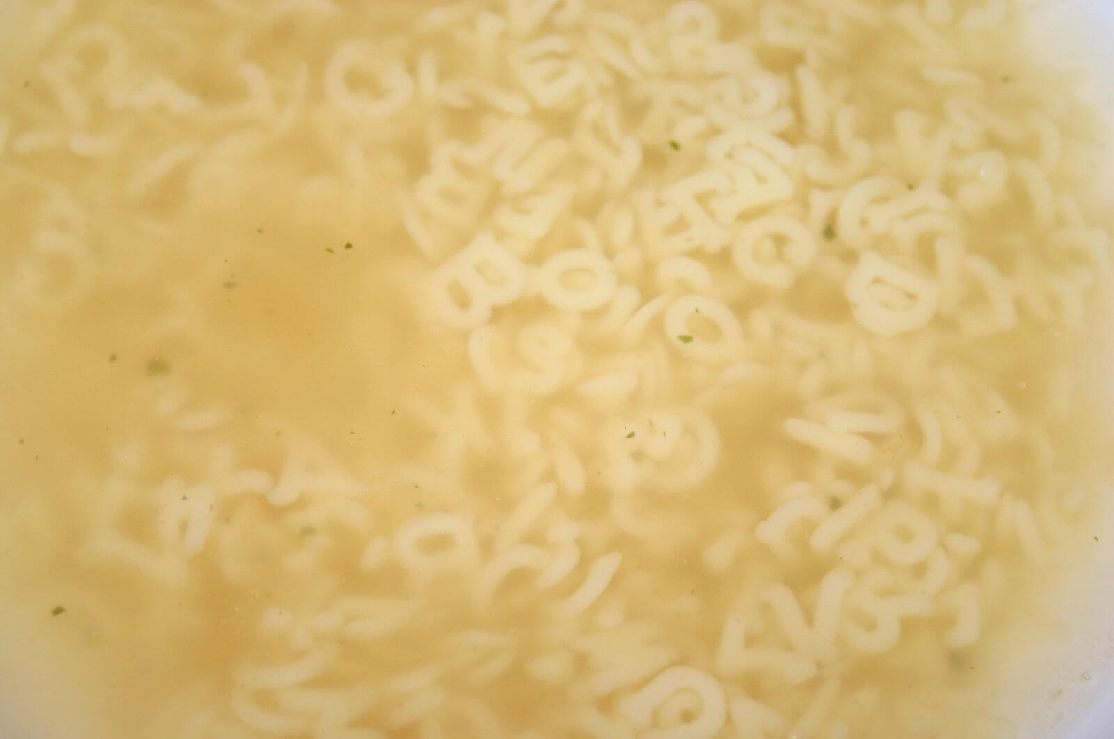 Buchstabensuppe - Alphabet Pasta Soup