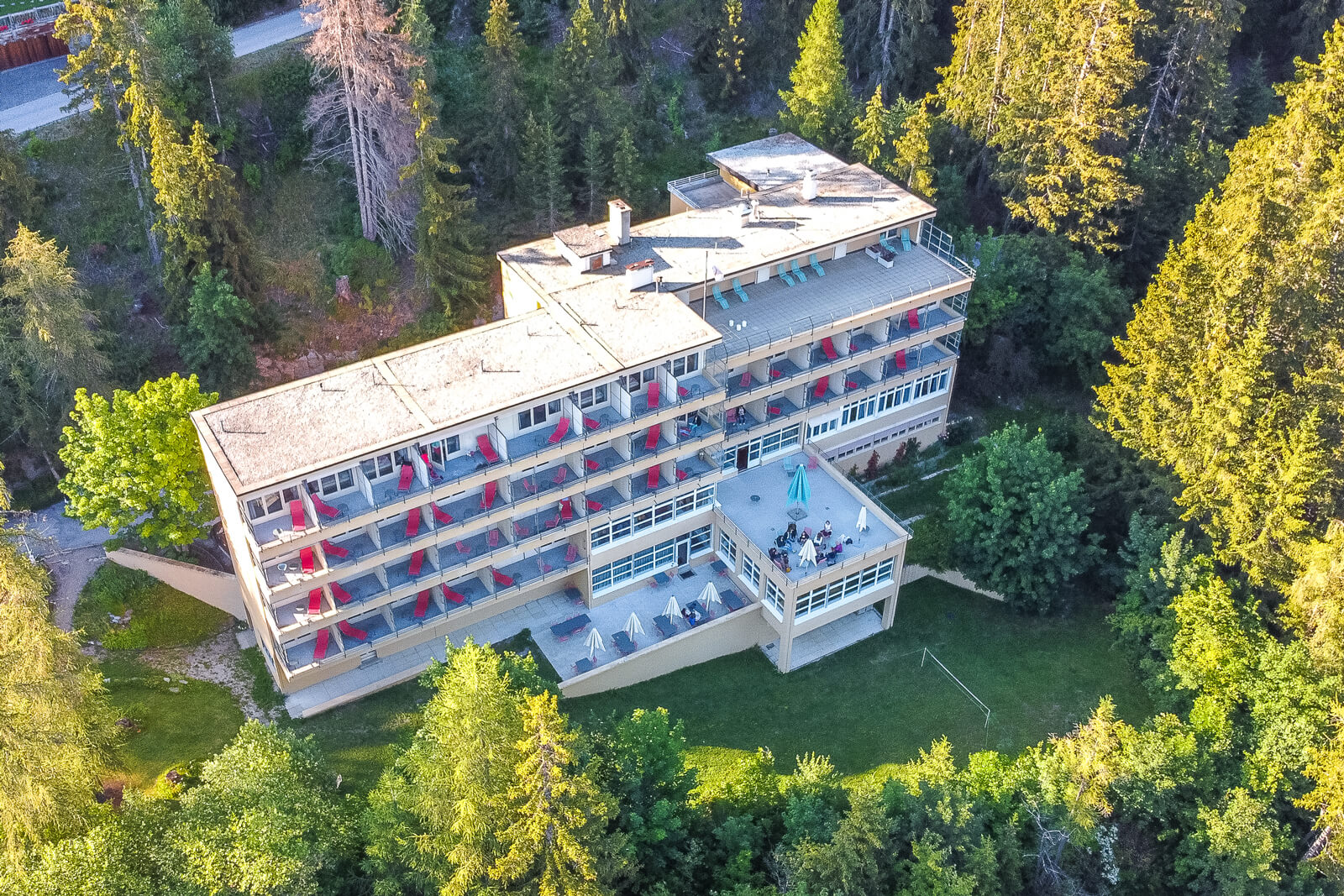 Crans-Montana Youth Hostel