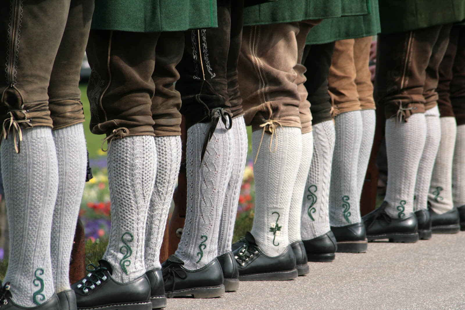 Lederhosen Tights - Swiss German songs