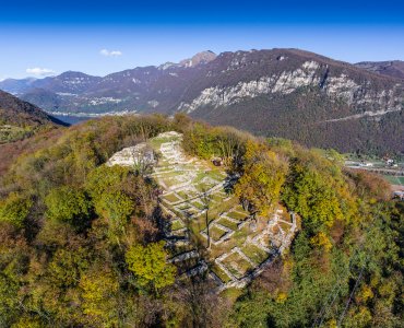 Tremona Archaeological Park (Copyright Mendrisiotto Turismo/Jacques Perler)