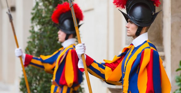 Papal Swiss Guard Uniforms