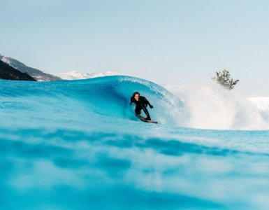 Alaia Bay Surfing Center in Sion