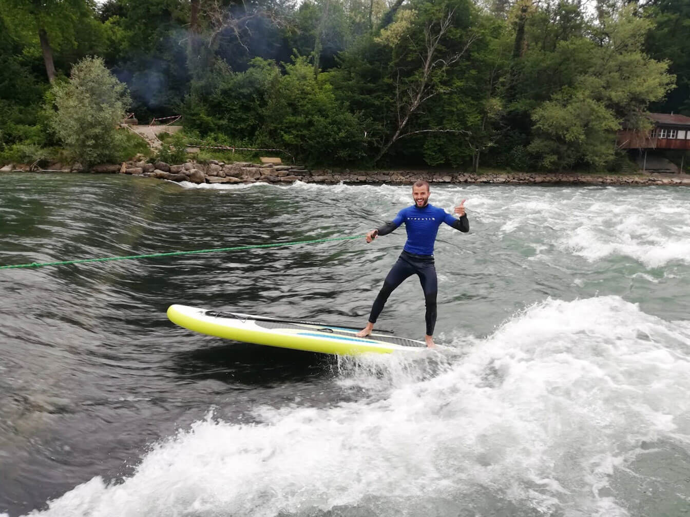 Bremgarten River Surfing - Samuel Brunner