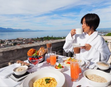 Breakfast with a view at the Lausanne Palace