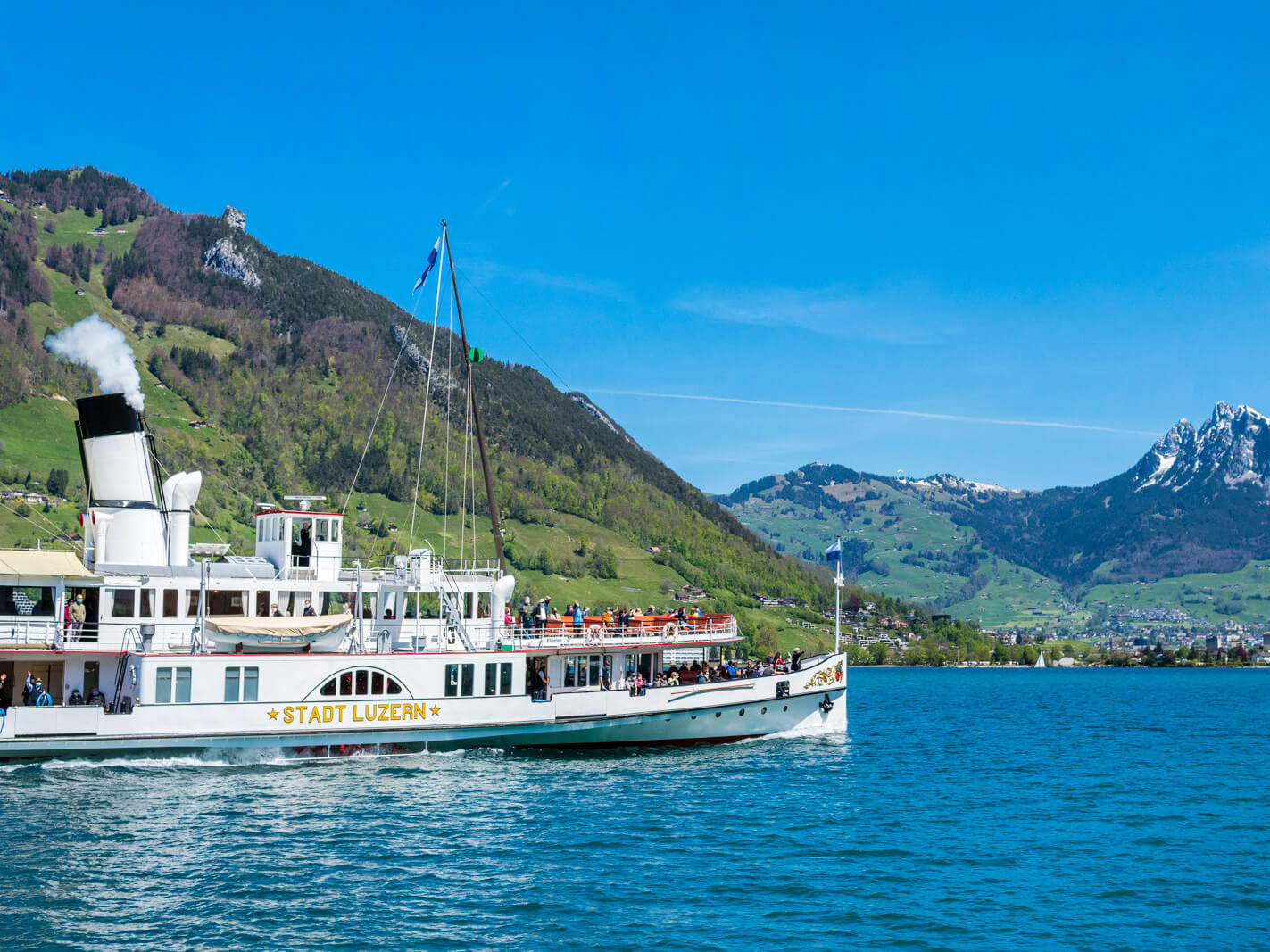 lake lucerne cruise with swiss pass