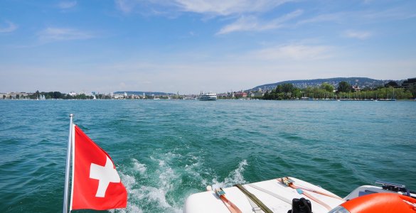 City and Lake Resort Boat Shuttle