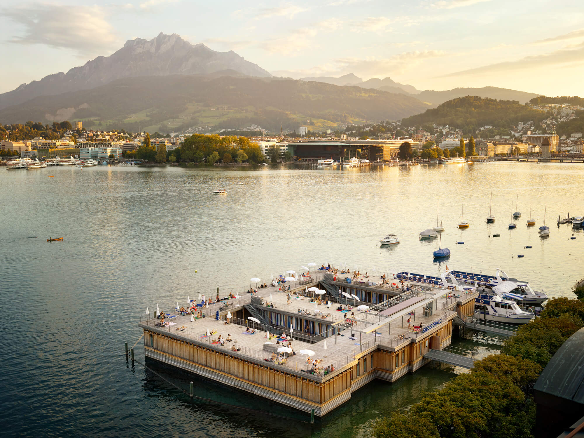 Seebadi Luzern (Copyright Beat Brechbühl/Luzern Tourismus)