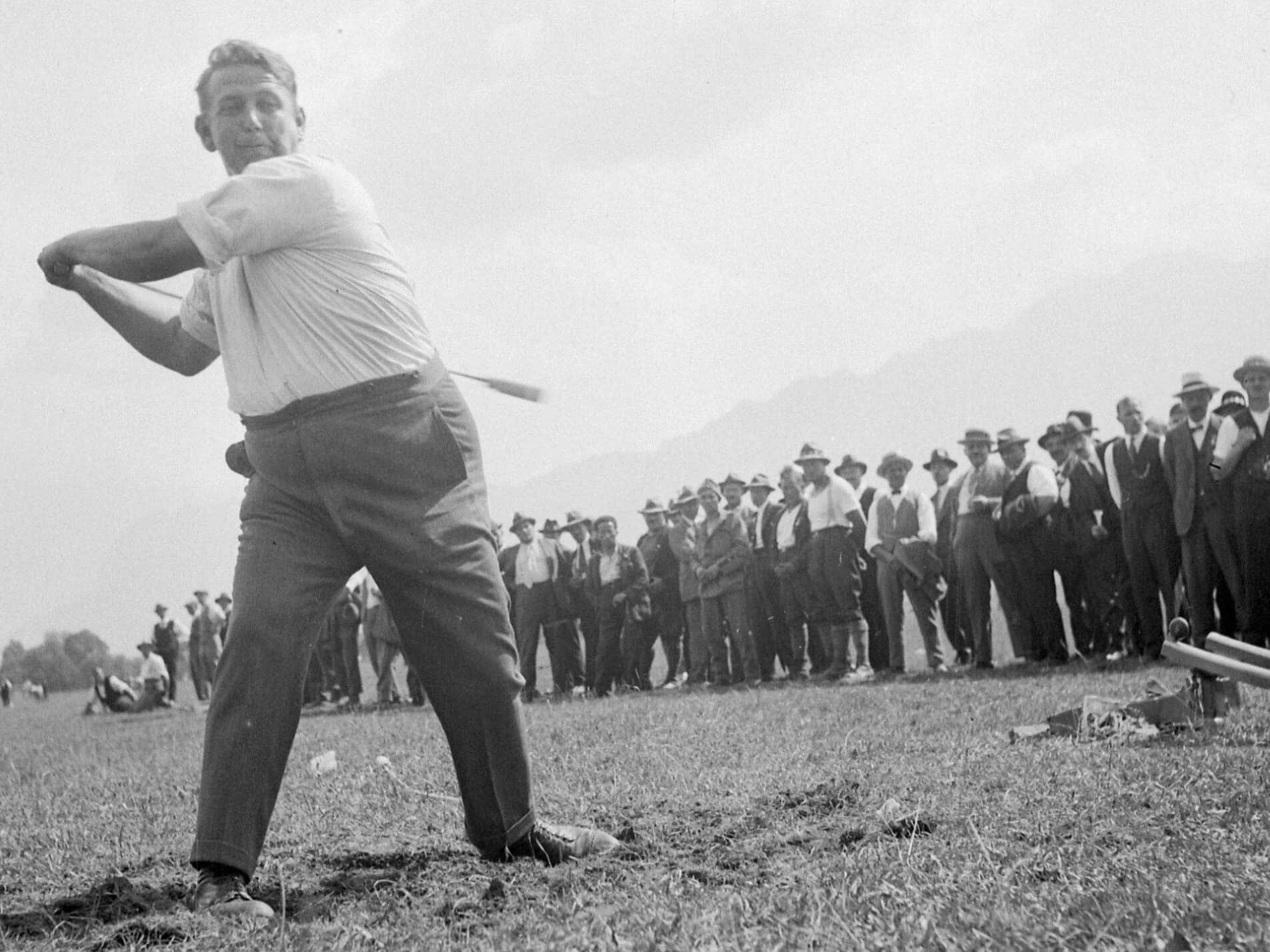 Hornussen go “nuts” and learn all about Swiss Golf Newly Swissed