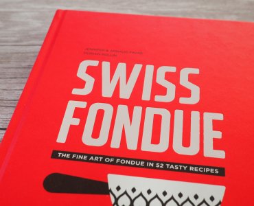 Swiss Fondue Cheese Fondue Recipe Book - Bergli Books