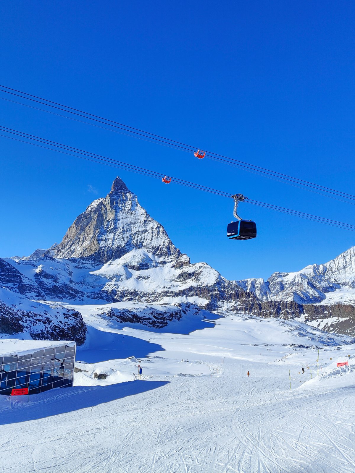 Matterhorn glacier paradise Skiing