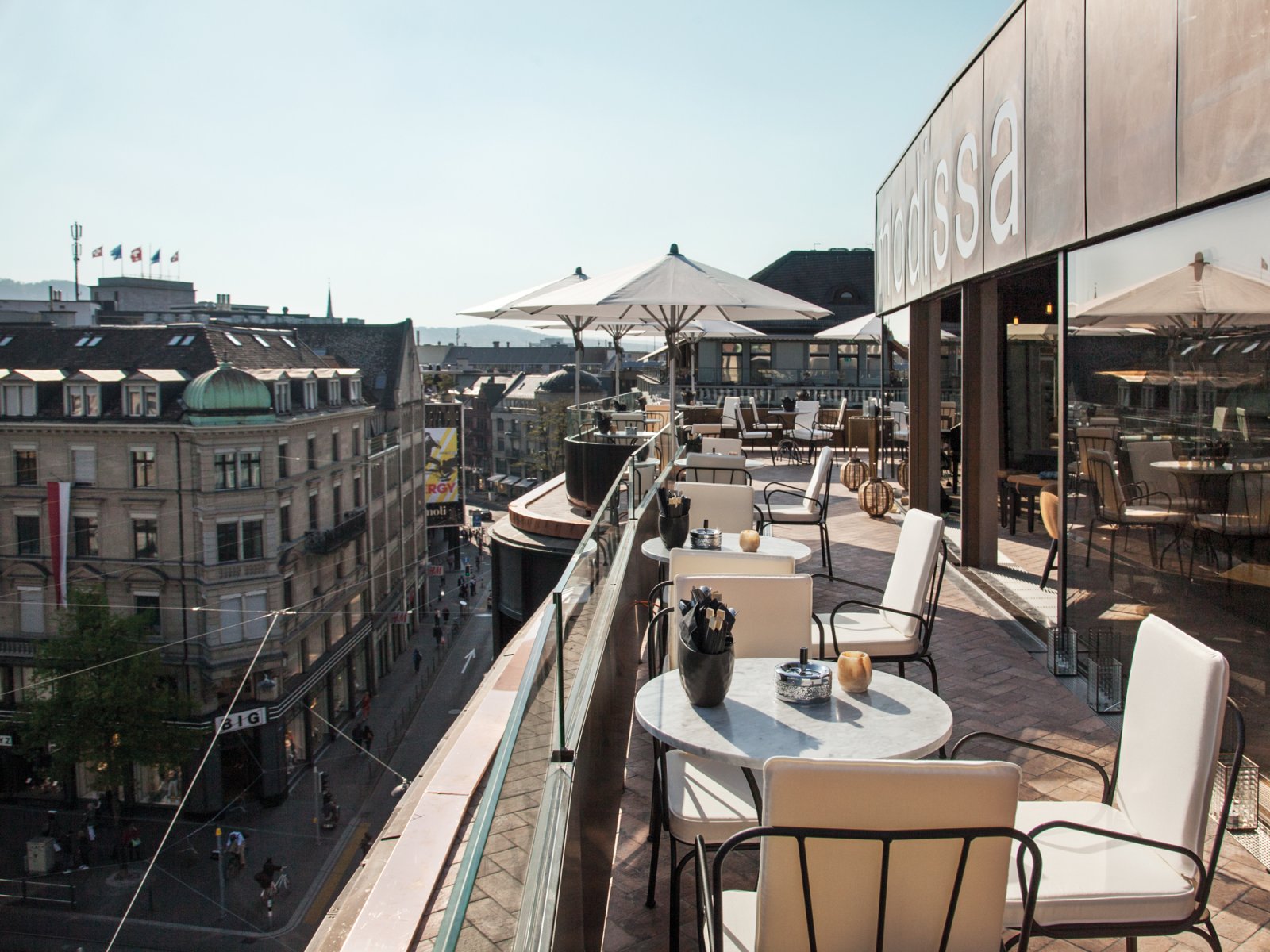 ooo Rooftop Restaurant in Zurich
