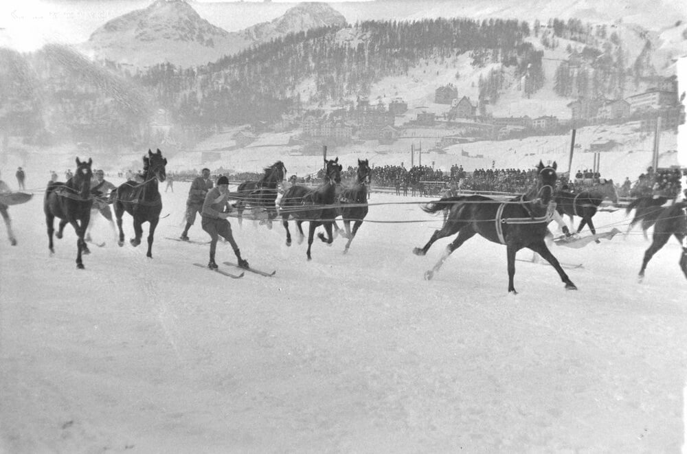 Skijoring St. Moritz - Copyright Kulturarchiv Oberengadin/Gustav Sommer