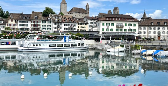 Rapperswil Old Town from Harbor