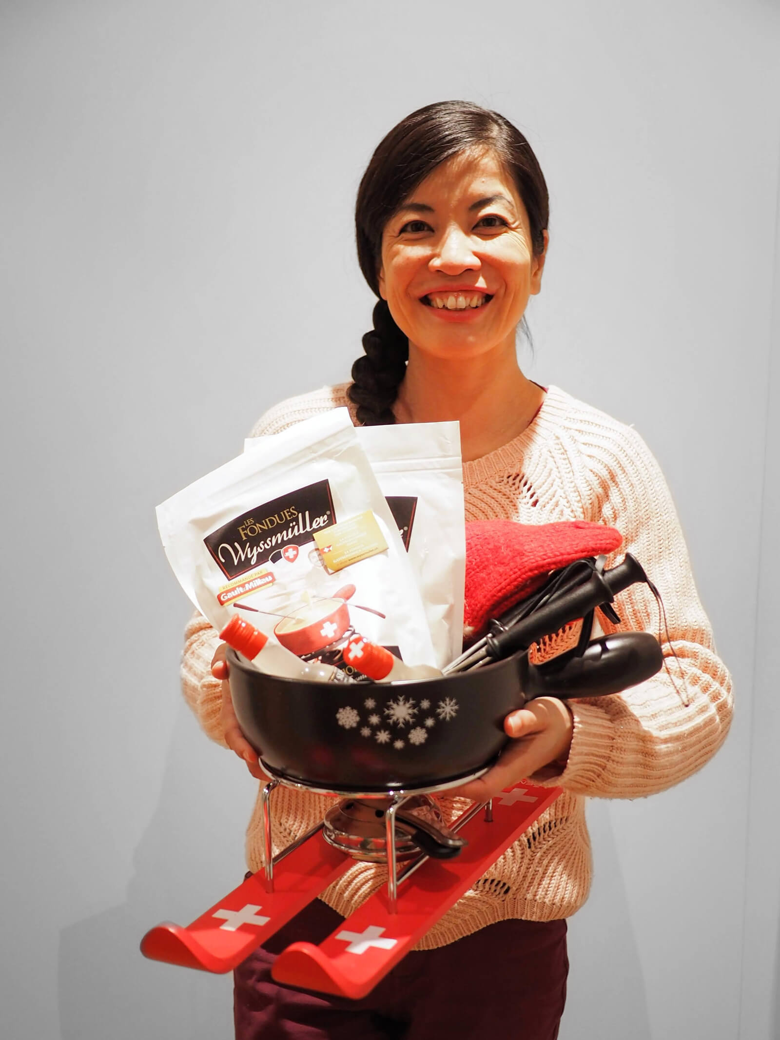 How to prepare cheese fondue at home (practical guide) Newly Swissed