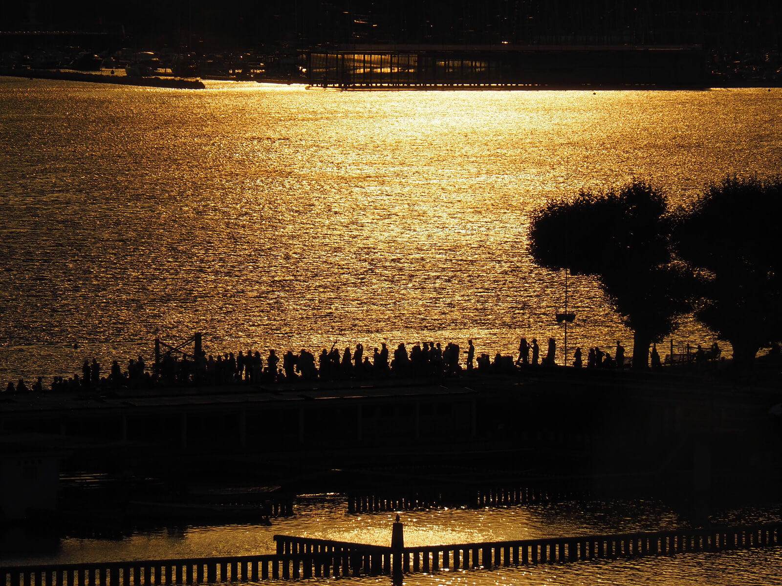 Time in Geneva - Sunset at Lake Geneva