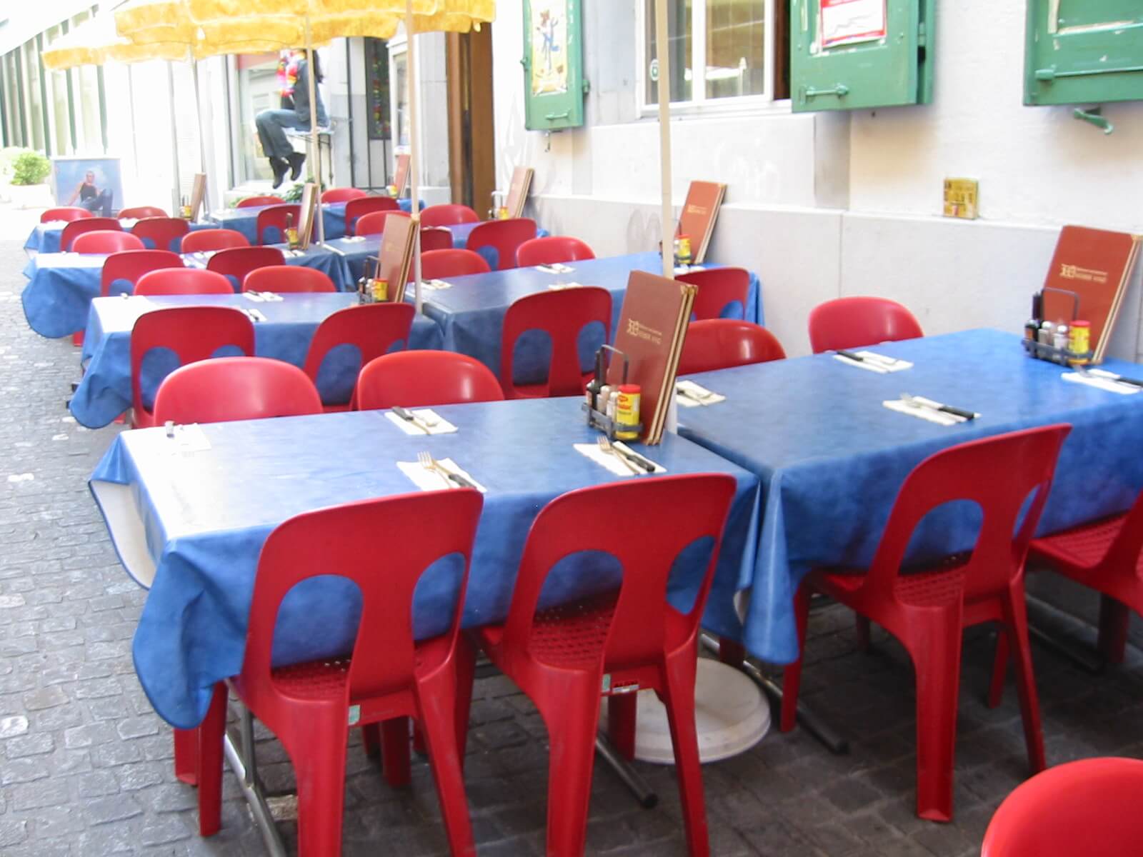 Switzerland Tipps and Tricks - Plastic Chairs at a Zurich Restaurant