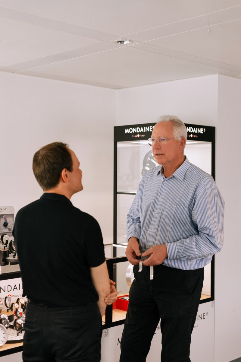 MONDAINE Doppio Watch Solar Technology - Interview with André Bernheim