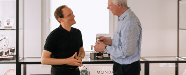 MONDAINE Doppio Watch - Interview André Bernheim
