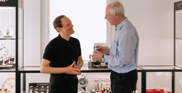 MONDAINE Doppio Watch - Interview André Bernheim