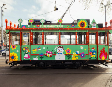 Züri Märlitram at Bellevue - Copyright David Hubacher / Zürich Tourismus