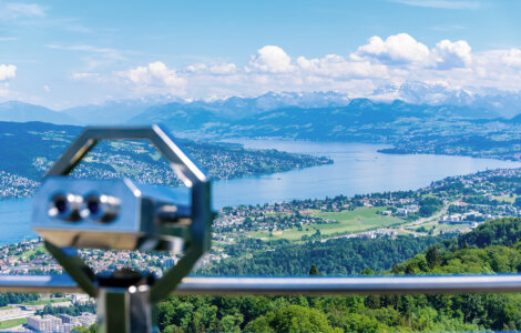 Zurich Uetliberg Ridge Trail Running in Zurich with WorldRunner